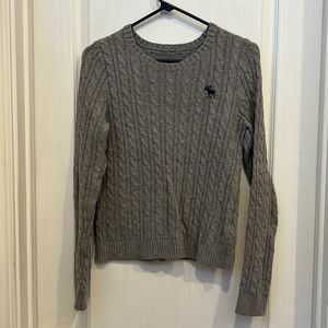 Abercrombie & Fitch Women’s grey sweater